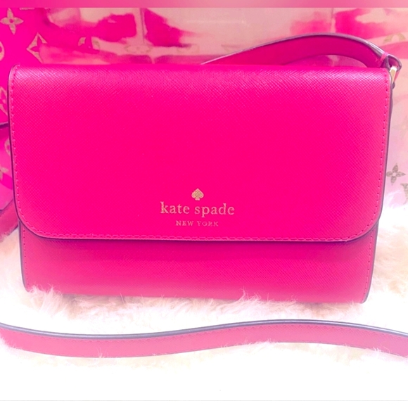 Kate Spade Brynn Small Flap Crossbody - Picture 1 of 7